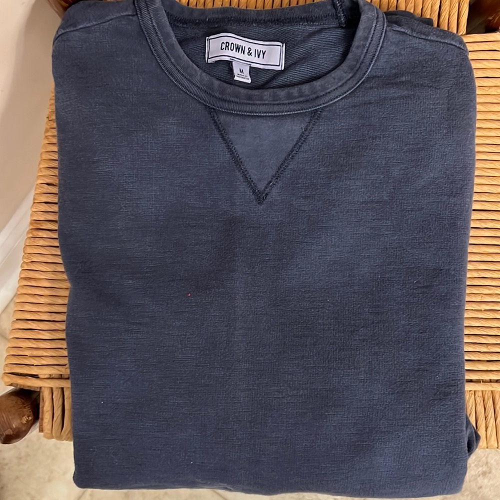 Crown & Ivy Dark Blue Sweatshirt